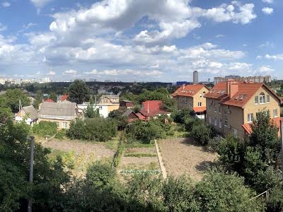 квартира за адресою Шкільна вул., 22-Б