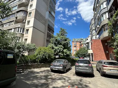 квартира за адресою Івана Мазепи вул. (Січневого Повстання), 12-Б