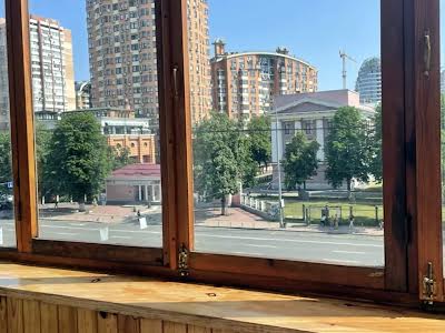 квартира за адресою Лесі Українки бульв., 30