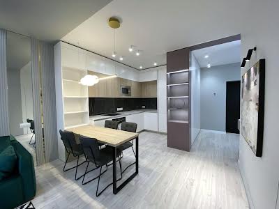 квартира за адресою Джона Маккейна вул. (Івана Кудрі), 1