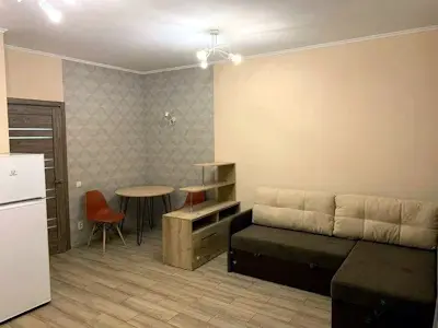 квартира за адресою Сім'ї Кульженків вул. (Петра Дегтяренка), 37