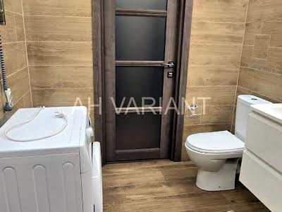 квартира за адресою Гренджі-Донського, 3А