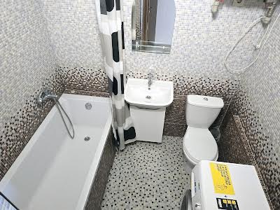 квартира за адресою Світла вул., 3д