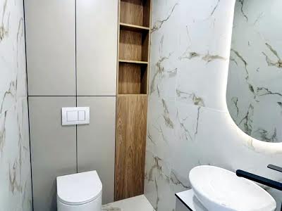 квартира за адресою Угорська вул., 12