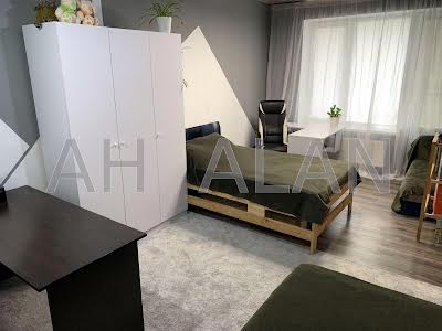 квартира по адресу Радистов ул., 30