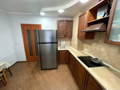 квартира за адресою Григорія Ващенка вул., 1