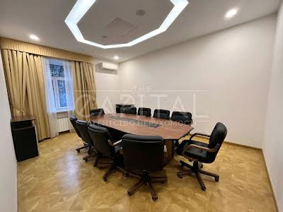 коммерческая по адресу Михаила Грушевского ул., 34/1