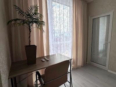 квартира по адресу Олександра Олеся ул., 10