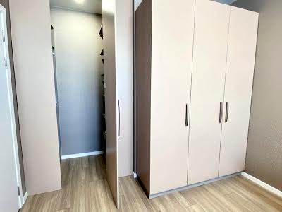 квартира за адресою Миколи Гулака вул., 4