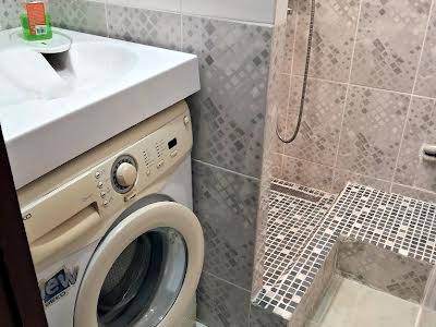 квартира за адресою Зодчих вул., 66