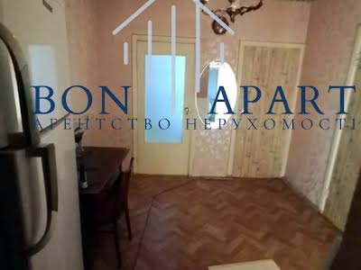 квартира за адресою Прирічна вул., 10