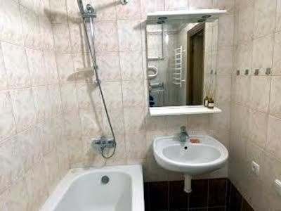 квартира за адресою Варязький пров., 10