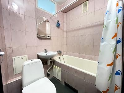 квартира по адресу Дарницкий бульв., 13