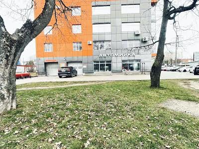 комерційна за адресою Джорджа Вашингтона вул. (), 7