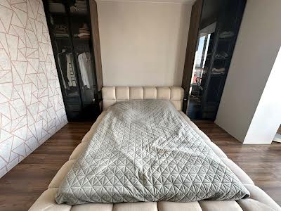 квартира за адресою Олександра Довженка вул., 39