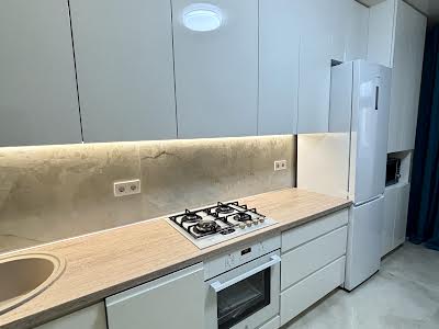 квартира за адресою Жасминова вул., 11
