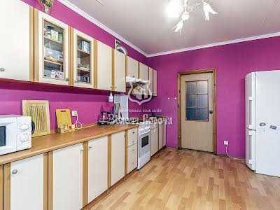 квартира за адресою Драгоманова вул., 1-Д