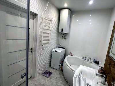 квартира за адресою Драгоманова вул., 2-А