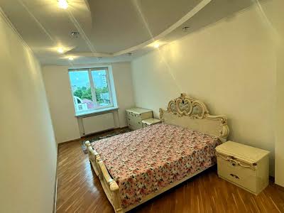 квартира за адресою Галицька вул., 112