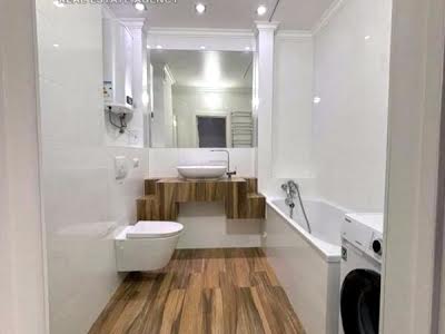 квартира за адресою Драгоманова вул., 2-Б