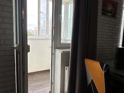 квартира за адресою Воскресенська вул., 16-А
