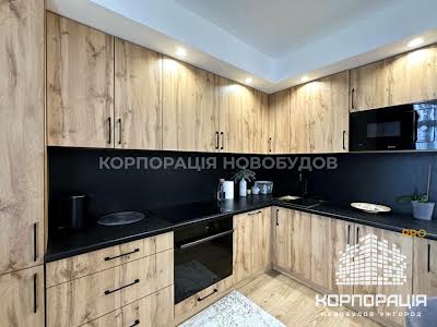 квартира по адресу Ужгород, Фогарашія, 17