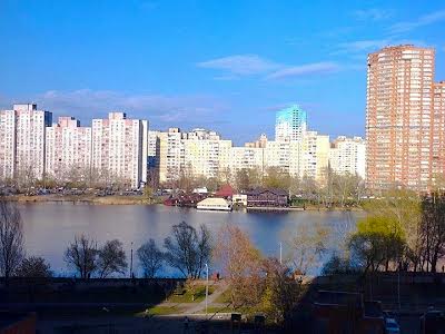 кімната за адресою Драгоманова вул., 1