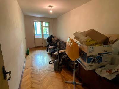 квартира за адресою Наукова вул., 41