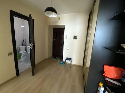 квартира за адресою Курінного Чорноти вул., 4