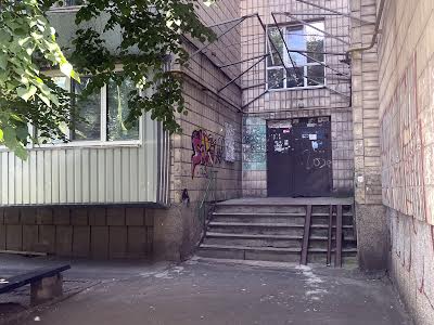 квартира по адресу Копыловская ул., 10 б