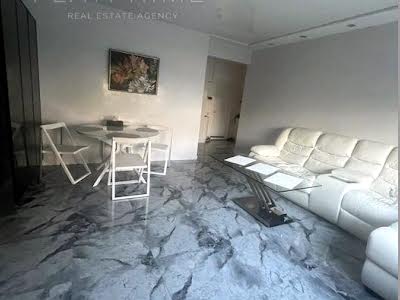 квартира за адресою Практична вул., 1