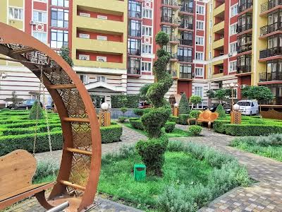 квартира по адресу Українська ул., 83б