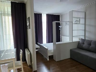 квартира за адресою Регенераторна вул., 4 к3
