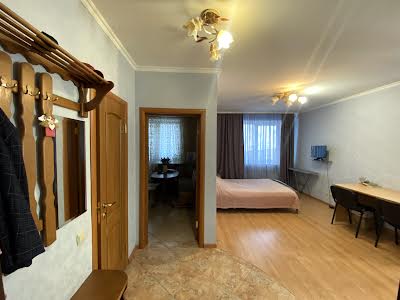 квартира по адресу Бориспольская ул., 6