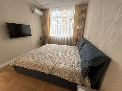 квартира за адресою Юнацька вул., 19