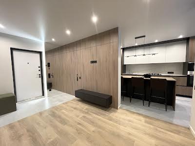 квартира за адресою Степана Бандери просп., 36