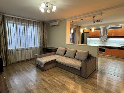 квартира по адресу Ревуцкого ул., 9