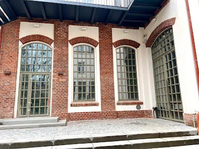 коммерческая по адресу Витовского ул. (Дзержинского), 57