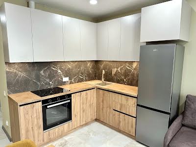 квартира за адресою Загорівська вул. (Багговутівська), 25