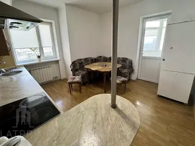 квартира за адресою Верховної Ради бульв., 14Б
