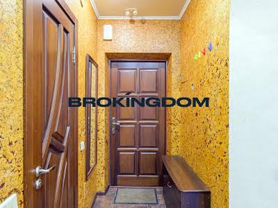 квартира за адресою Степана Руданського вул., 4-6