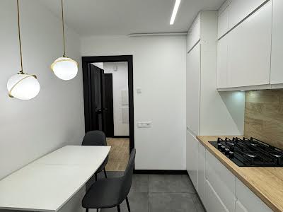 квартира за адресою Стрийська вул., 75