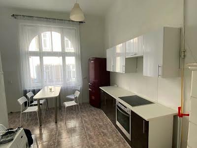 квартира за адресою Сербська вул., 13