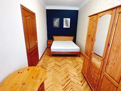 квартира по адресу Софиевская ул., 4