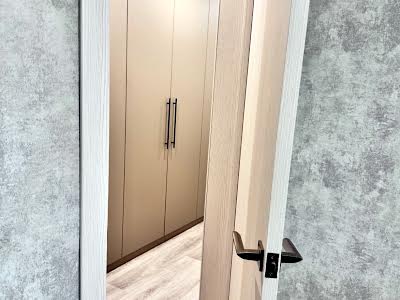 квартира за адресою Петропавлівська вул., 12