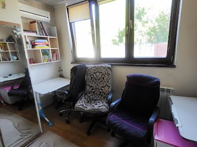 квартира за адресою Кармелюка, 18