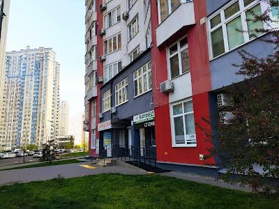квартира за адресою Драгоманова вул., 4-А