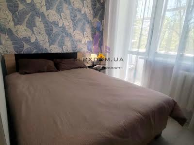 квартира за адресою Олега Онікієнка вул., 8