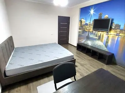квартира за адресою Воскресенська вул., 16-В
