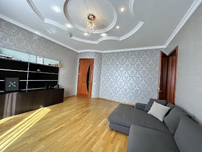 квартира за адресою Юрія Іллєнка вул. (Мельникова), 12